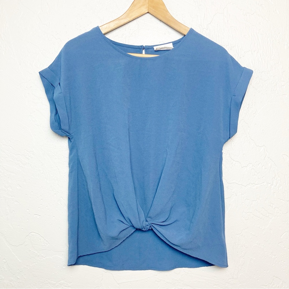 Front tie blouse size medium olive and oak blue